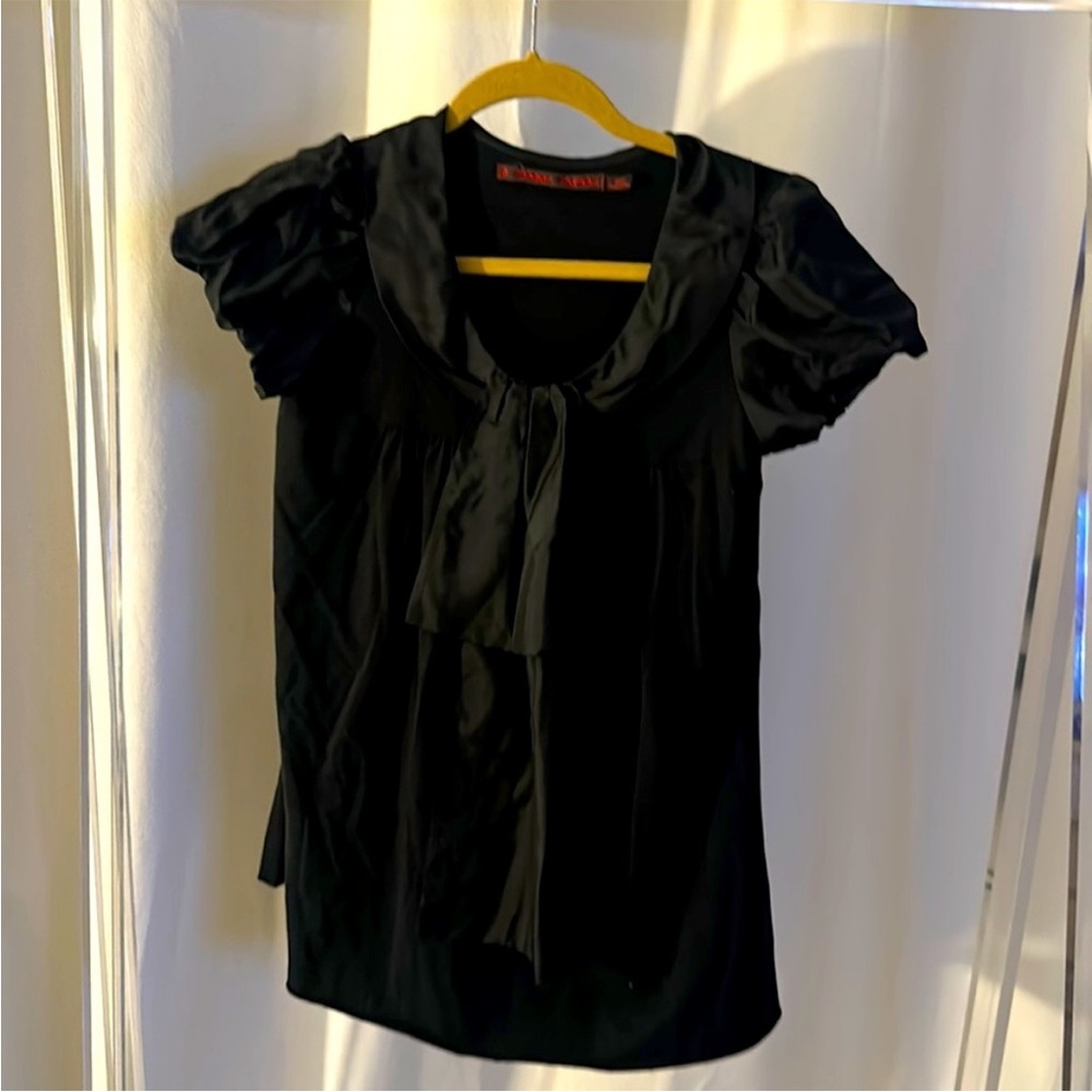 Elegant Black Blouse with Puff Sleeves and Sailor Collar